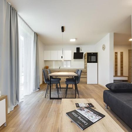 Chic Apartments With Finnish Sauna And Jacuzzi Kranjska Gora Ngoại thất bức ảnh