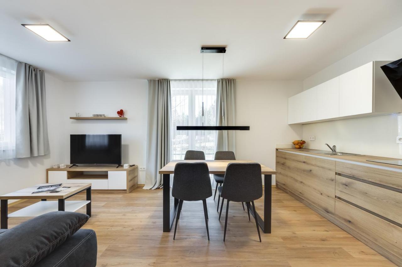 Chic Apartments With Finnish Sauna And Jacuzzi Kranjska Gora Ngoại thất bức ảnh
